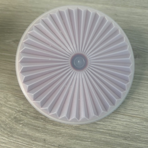 Tupperware Juice Pitcher - Picture 6 of 6